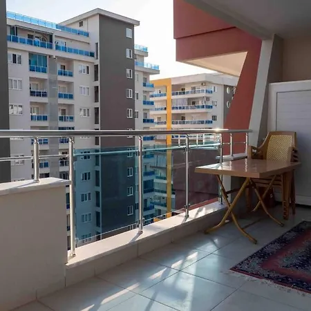 Kurt Safir Euro Appartement